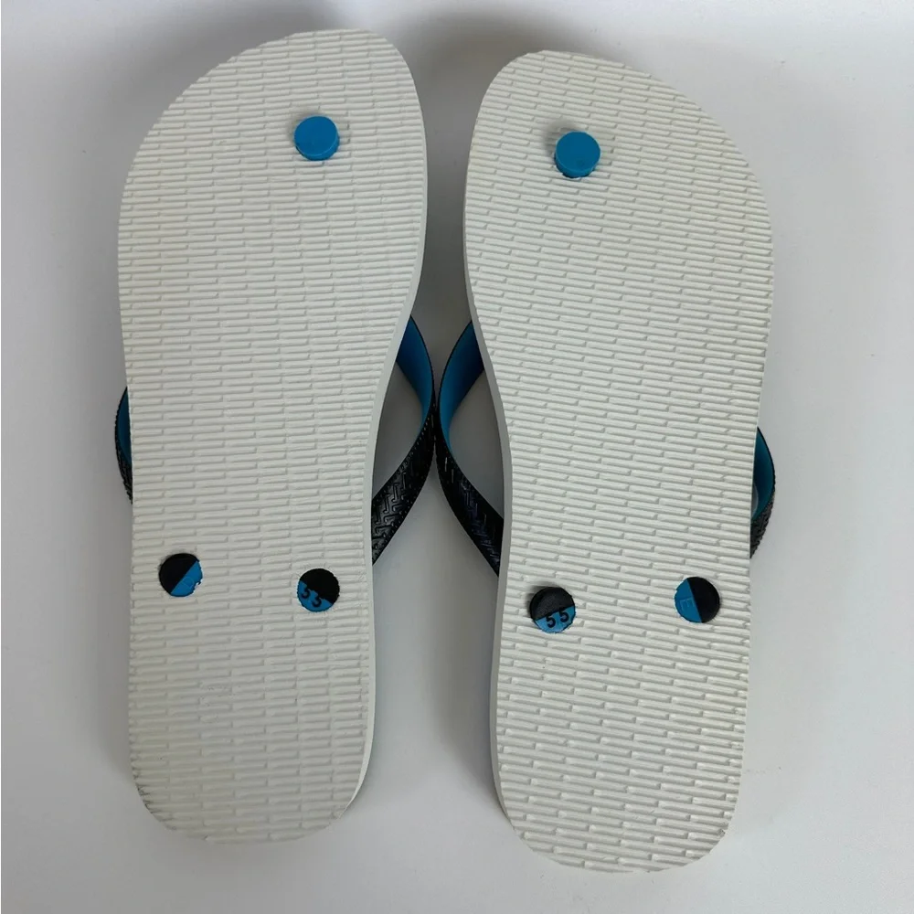 Disney Parks Havainas Sz 41-42 Men’s 9/10, Women’s 11/12 Mickey Colorful Sandals